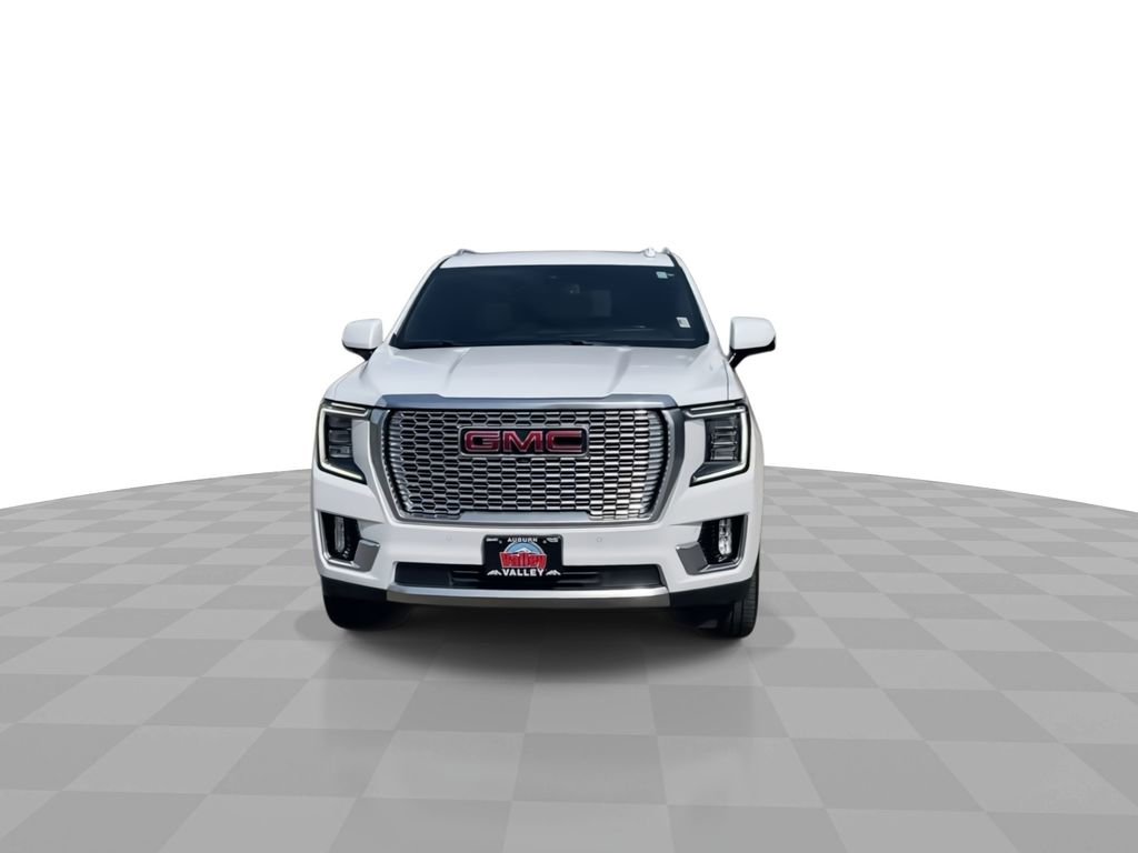 Certified 2022 GMC Yukon Denali AWD/4WD image 3