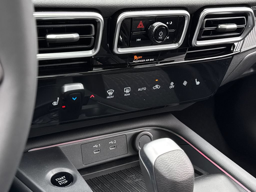 New 2026 Nissan Sentra SV w/ SV Convenience Package FWD image 15