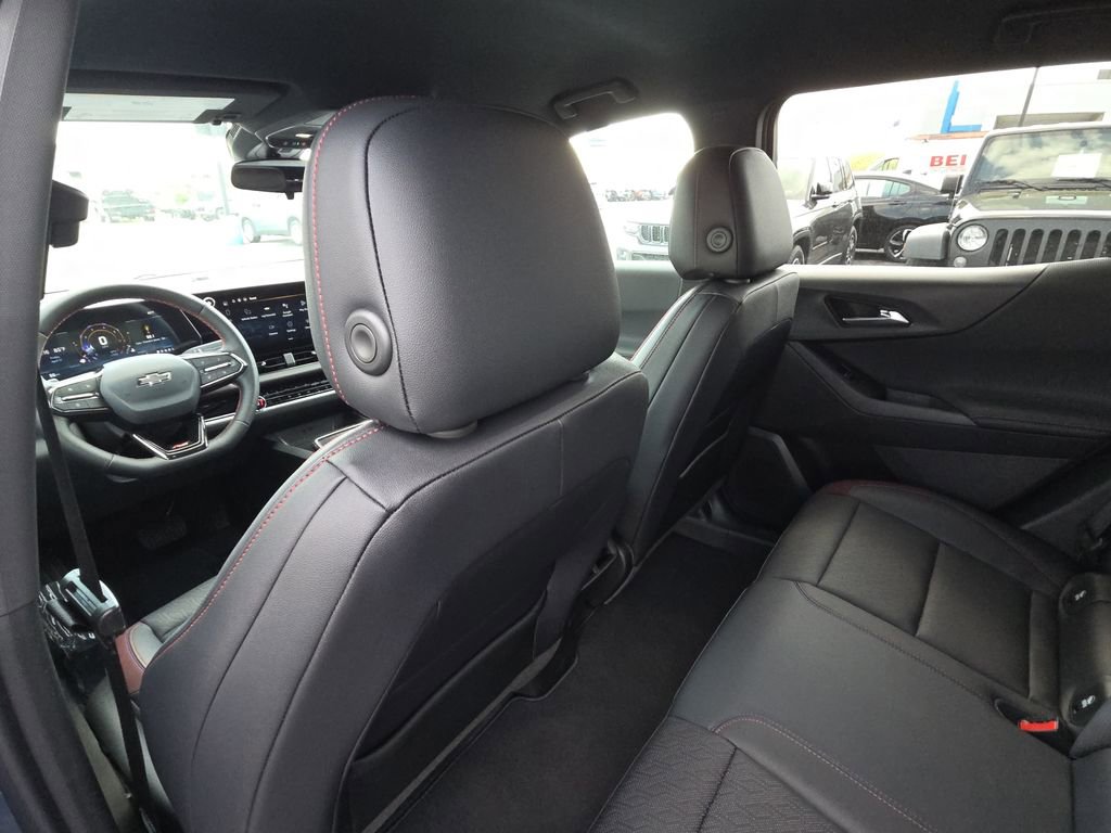 New 2026 Chevrolet Equinox RS w/ Convenience Package III FWD image 27
