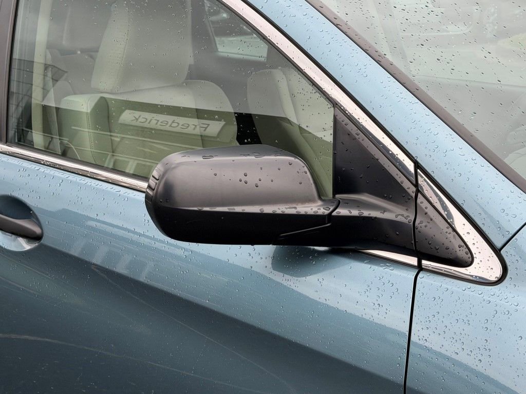 Used 2015 Honda CR-V LX image 10