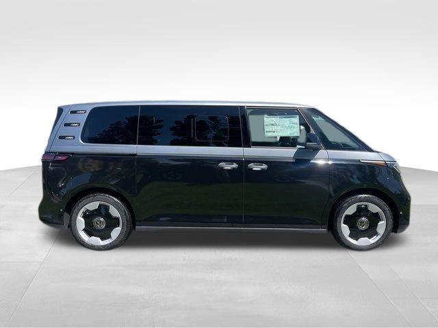 New 2025 Volkswagen ID. Buzz Pro S