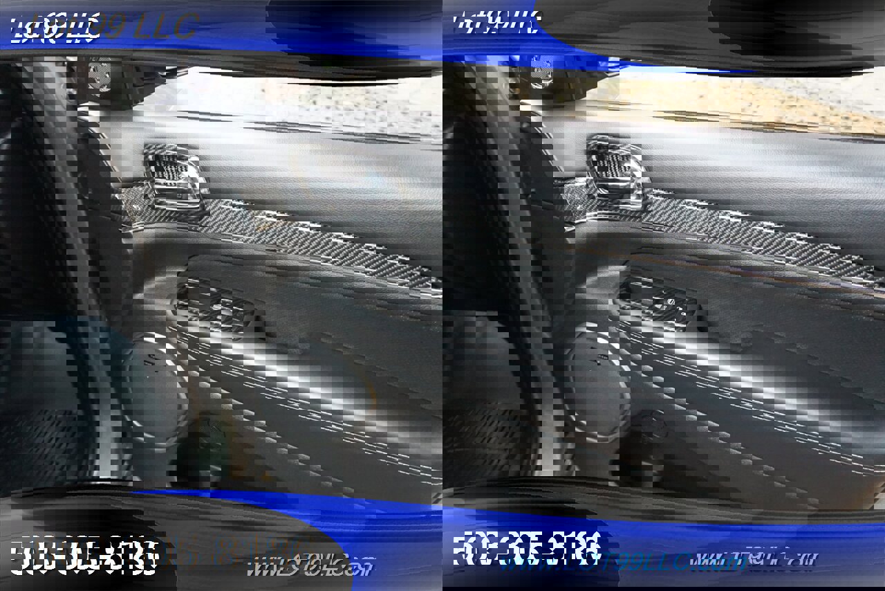 Used 2017 Jeep Grand Cherokee SRT image 37