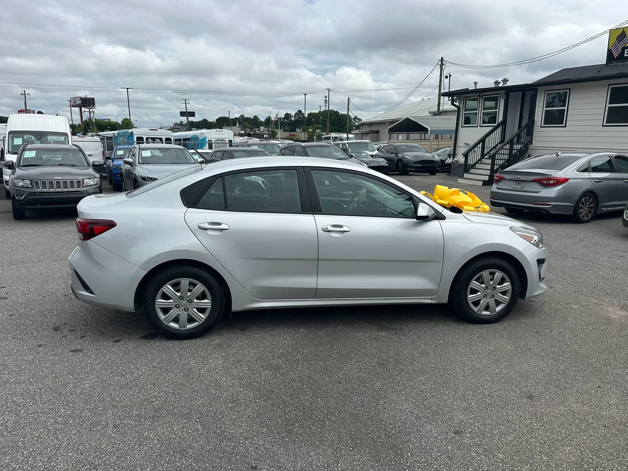 Used 2022 Kia Rio LX FWD image 11
