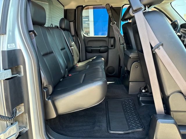Used 2011 Chevrolet Silverado 3500 LT w/ Interior Plus Package AWD/4WD image 11