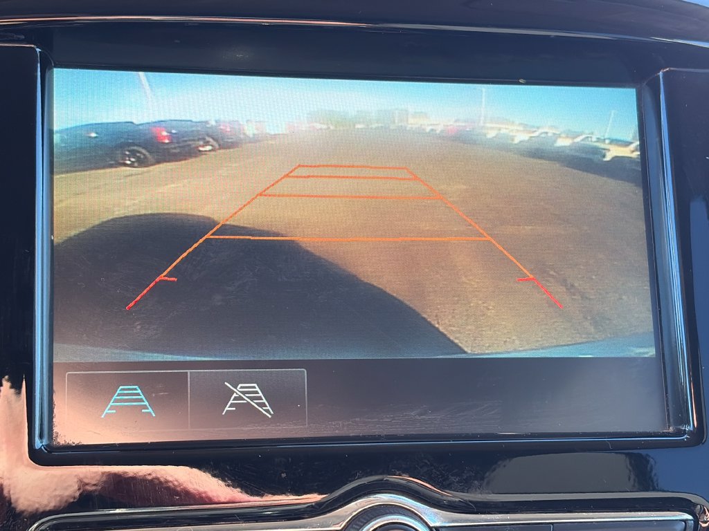 Used 2018 Chevrolet Traverse LS AWD/4WD image 20