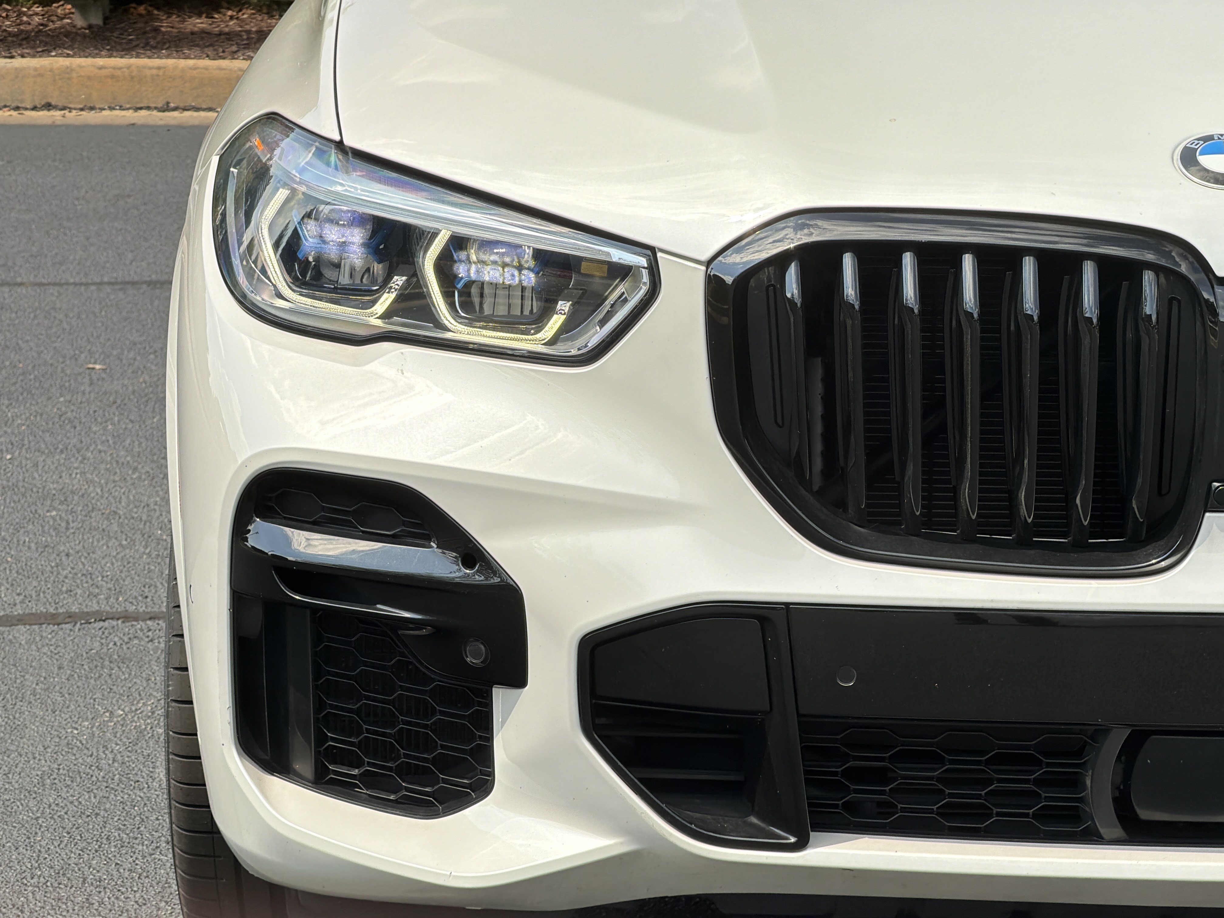 Used 2022 BMW X5 M50i w/ Executive Package AWD/4WD image 19