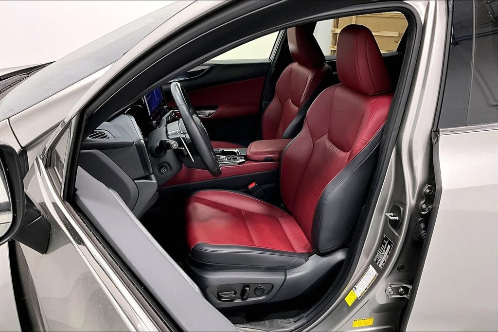 Used 2024 Lexus NX 250 FWD w/ Cold Area Package image 31