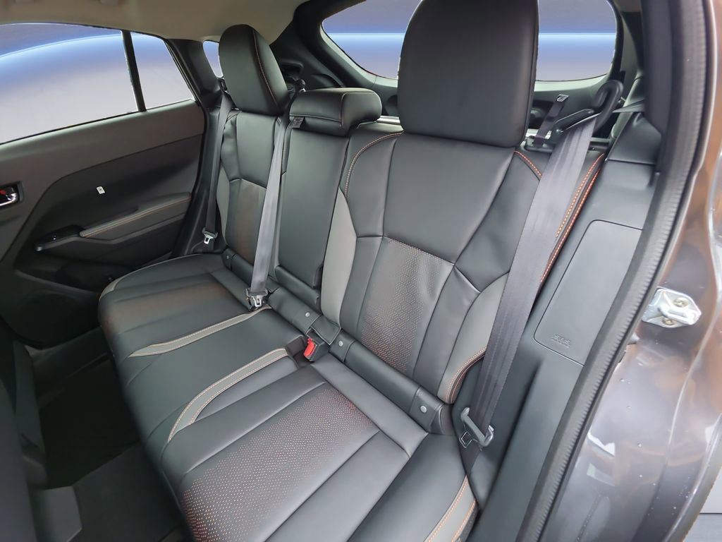 New 2026 Subaru Crosstrek 2.5i Limited w/ Crosstrek Mirror Package image 16