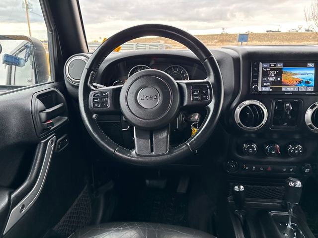 Used 2017 Jeep Wrangler Unlimited Sahara w/ Connectivity Group image 13