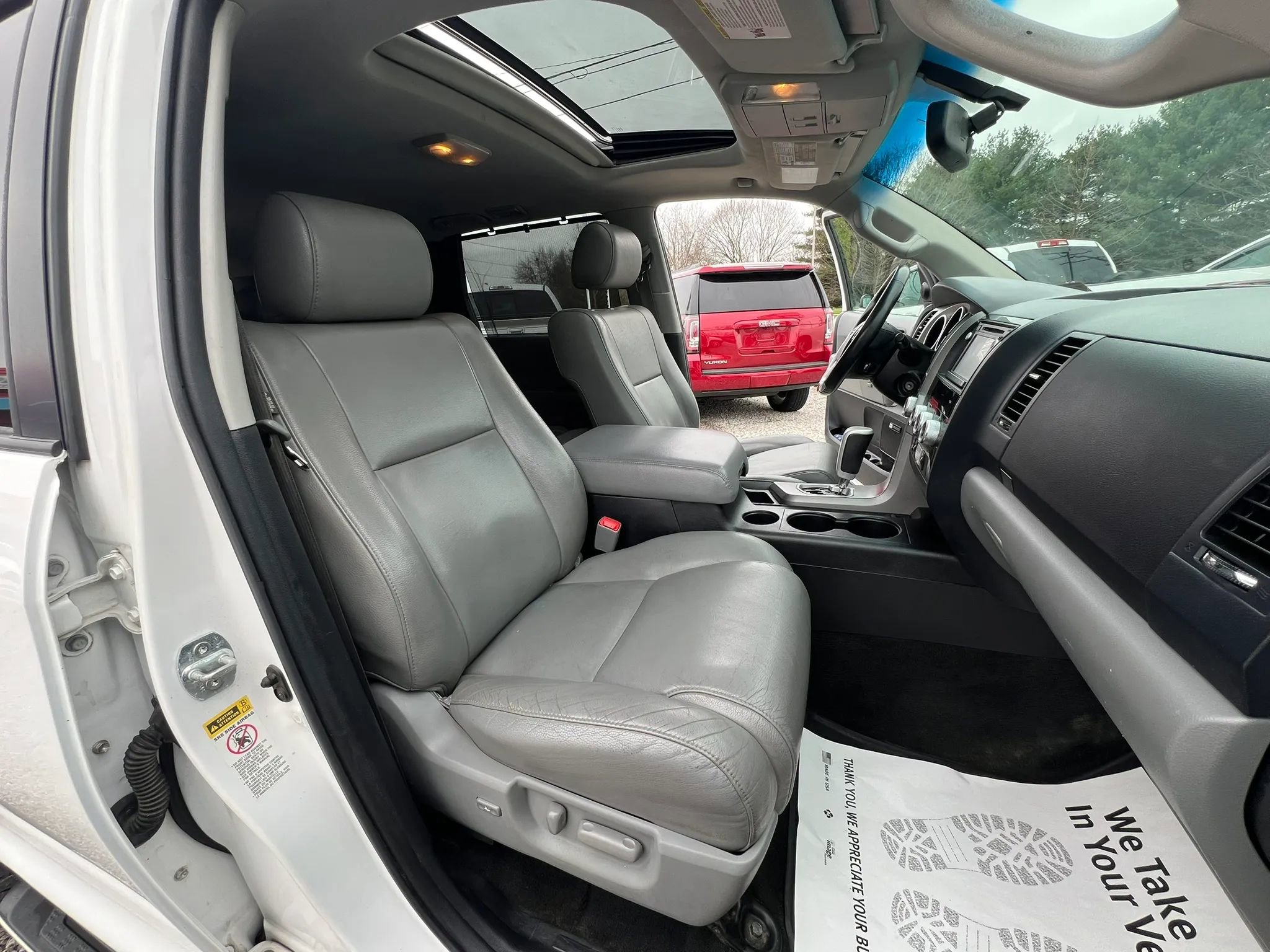 Used 2015 Toyota Sequoia Limited image 19