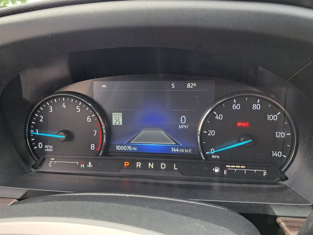 Used 2023 Ford Explorer Limited AWD/4WD image 10