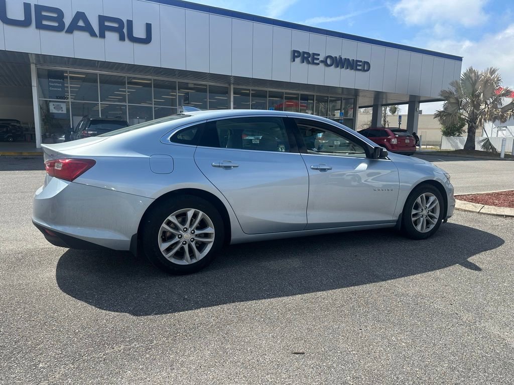 Used 2017 Chevrolet Malibu LT w/ Driver Confidence Package image 3