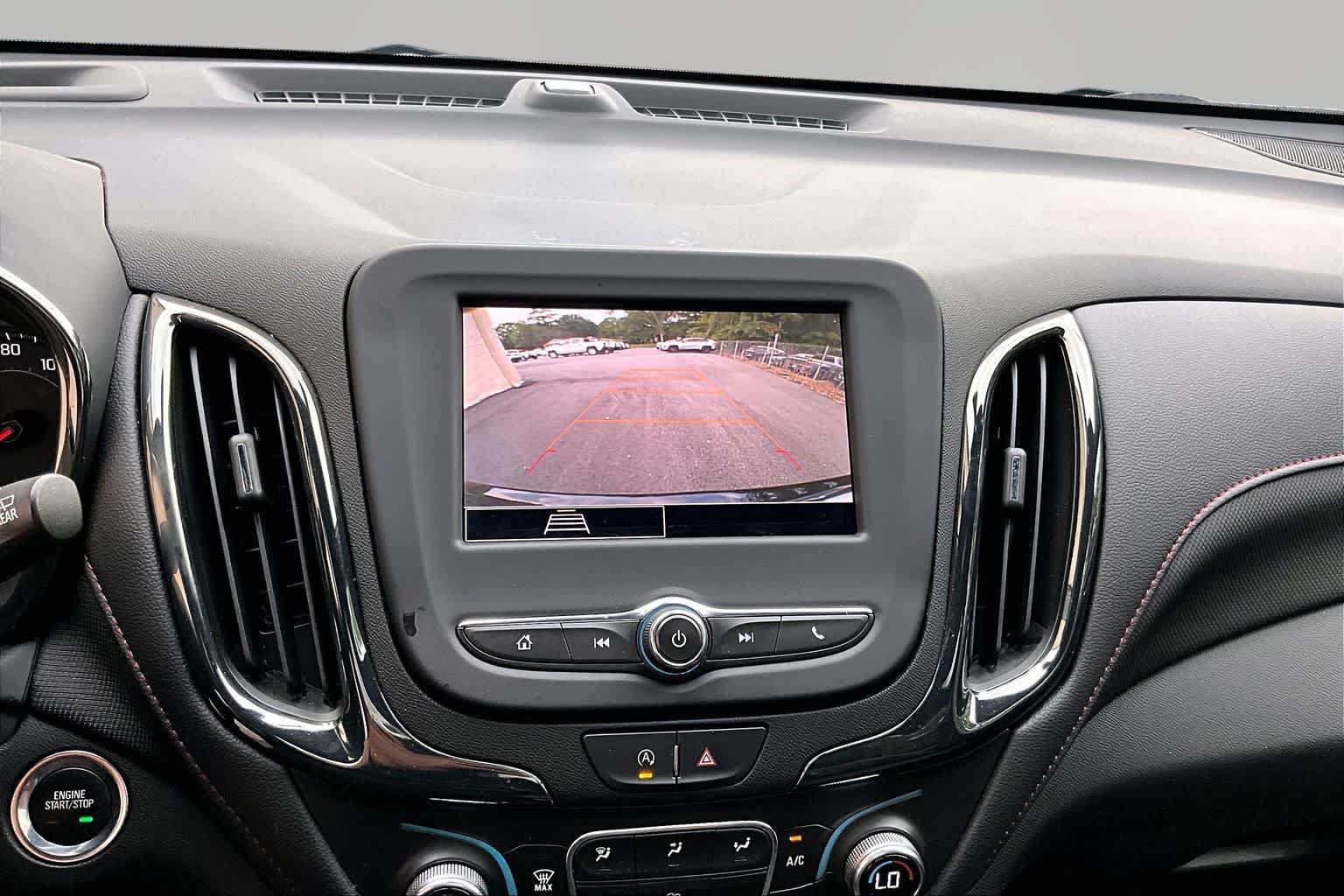Used 2023 Chevrolet Equinox RS FWD image 27