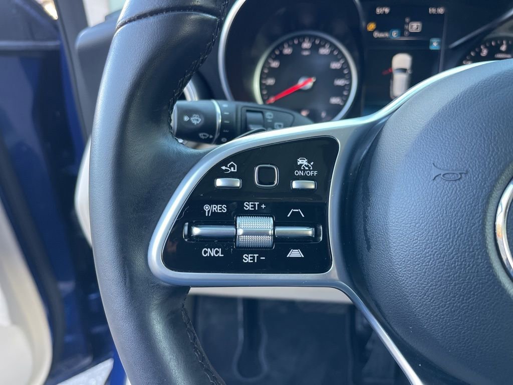 Used 2021 Mercedes-Benz GLC 300 4MATIC image 16