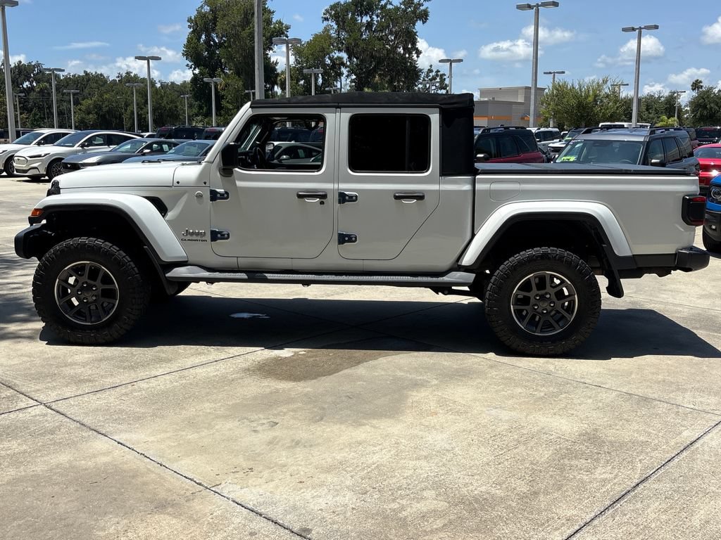 Used 2020 Jeep Gladiator Overland w/ Safety Group AWD/4WD image 7
