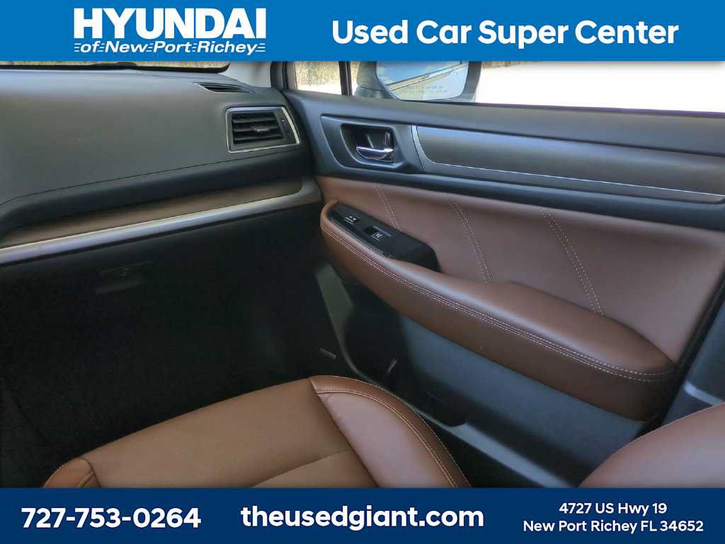 Used 2017 Subaru Outback 2.5i Touring w/ Popular Package #5A AWD/4WD image 18