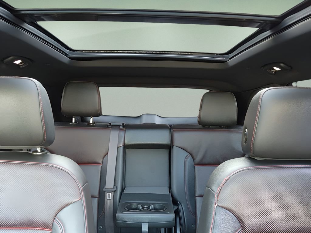 Used 2021 Chevrolet Blazer RS w/ Enhanced Convenience Package FWD image 17