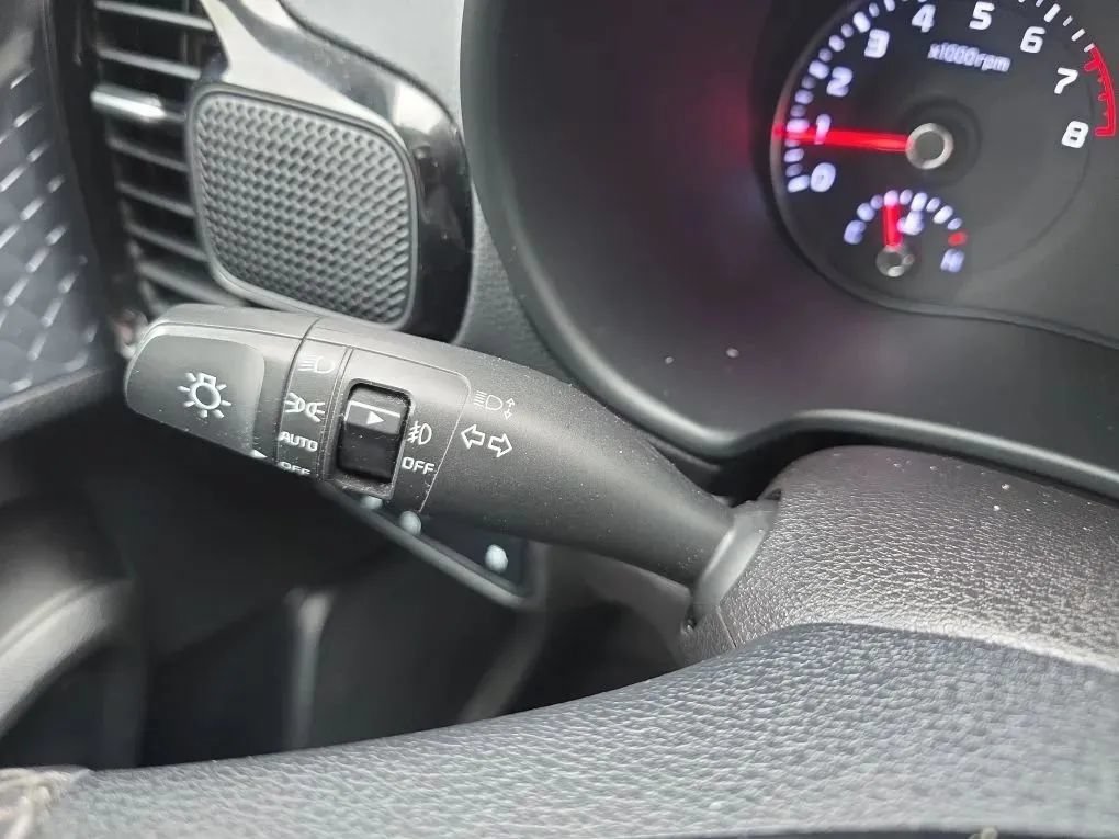Used 2022 Kia Soul GT-Line FWD image 22