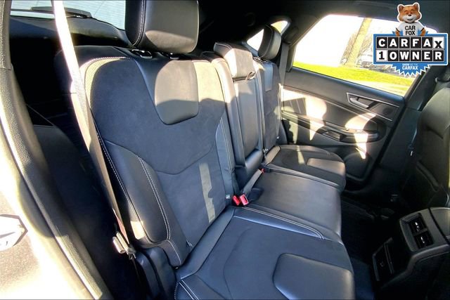 Used 2022 Ford Edge ST image 26