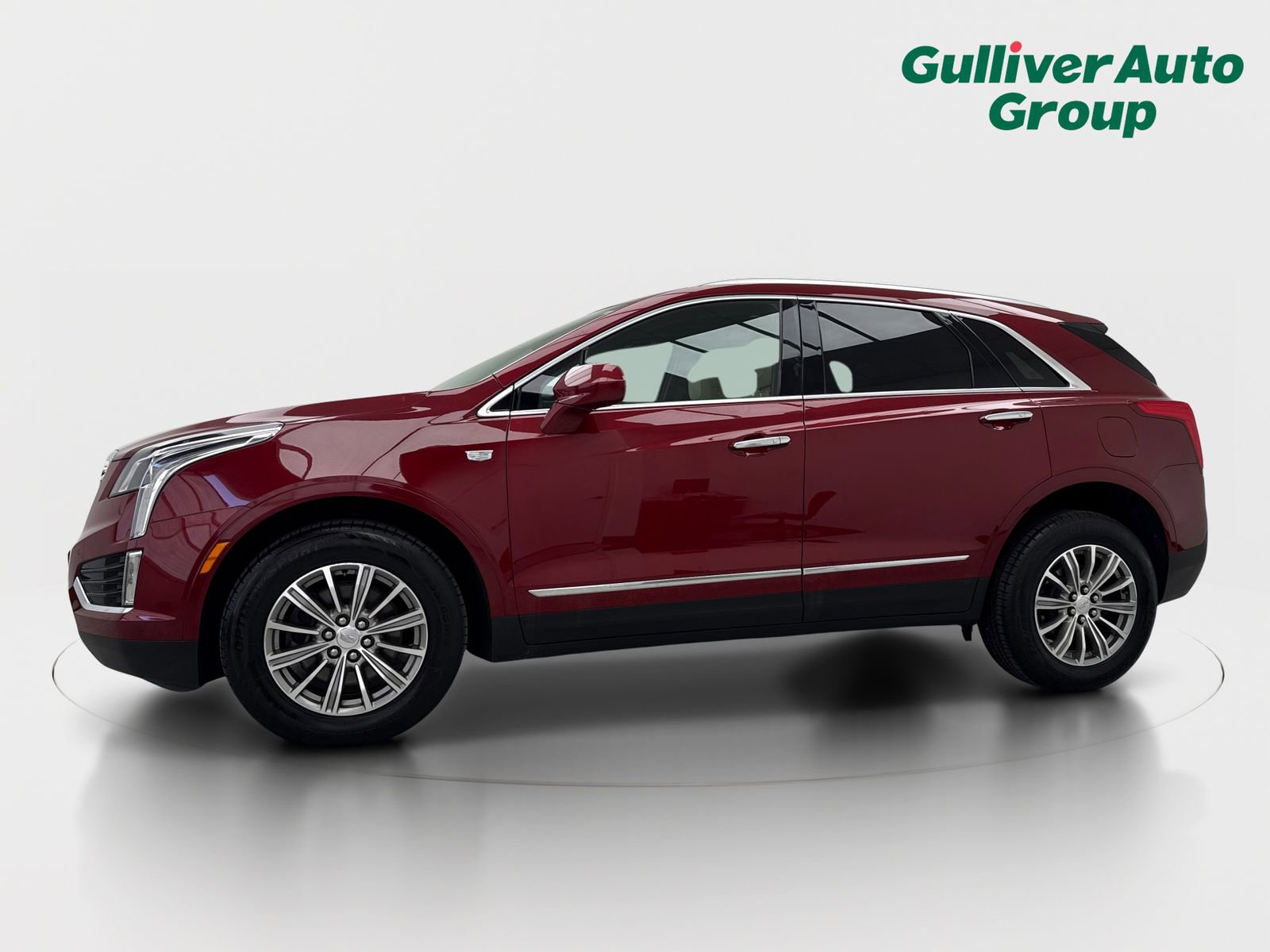 Used 2019 Cadillac XT5 Luxury FWD image 2