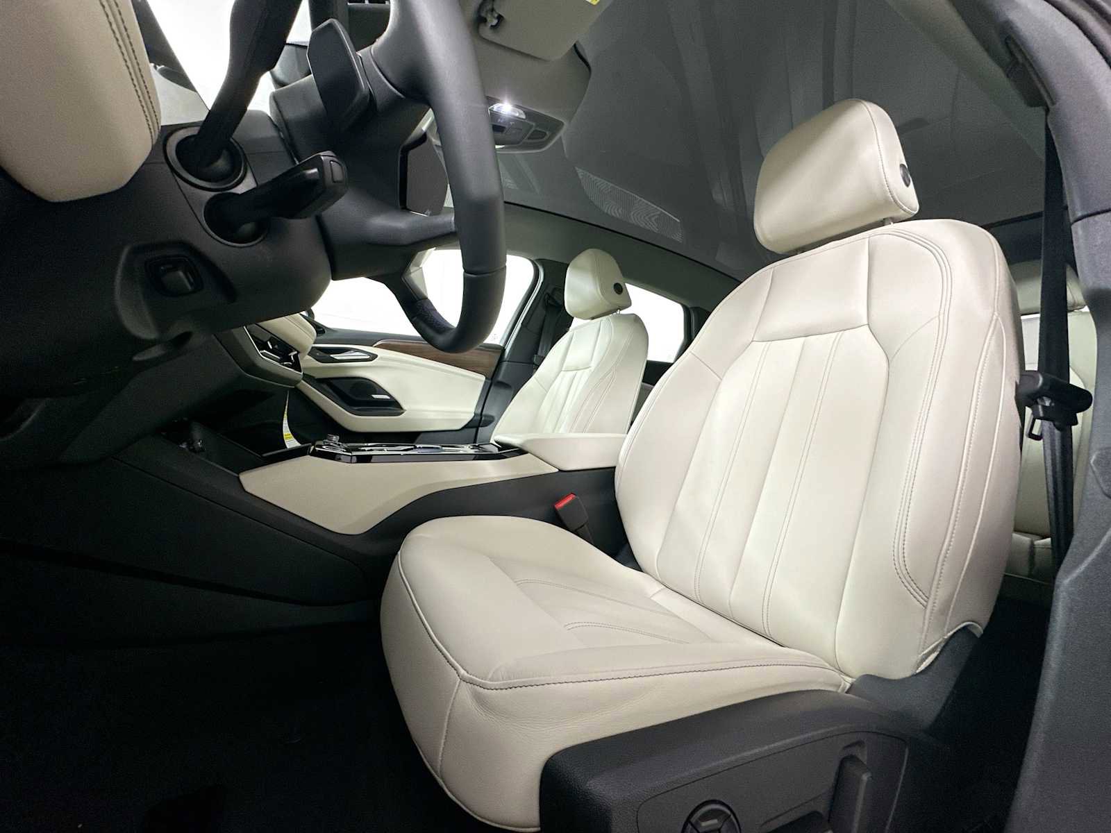 New 2025 Audi A6 e-tron Premium Plus image 19