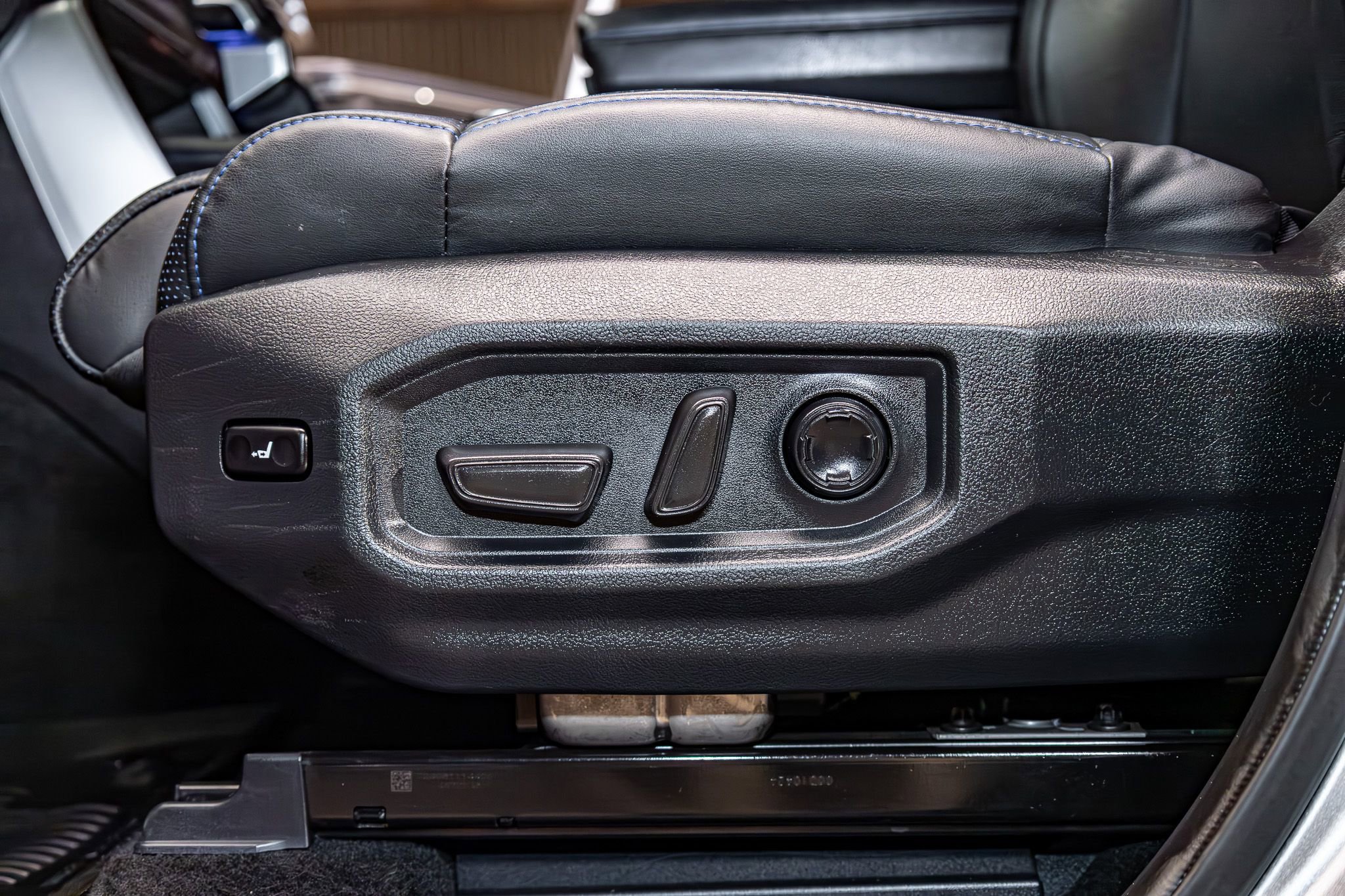 Used 2024 Toyota Sequoia Platinum image 21