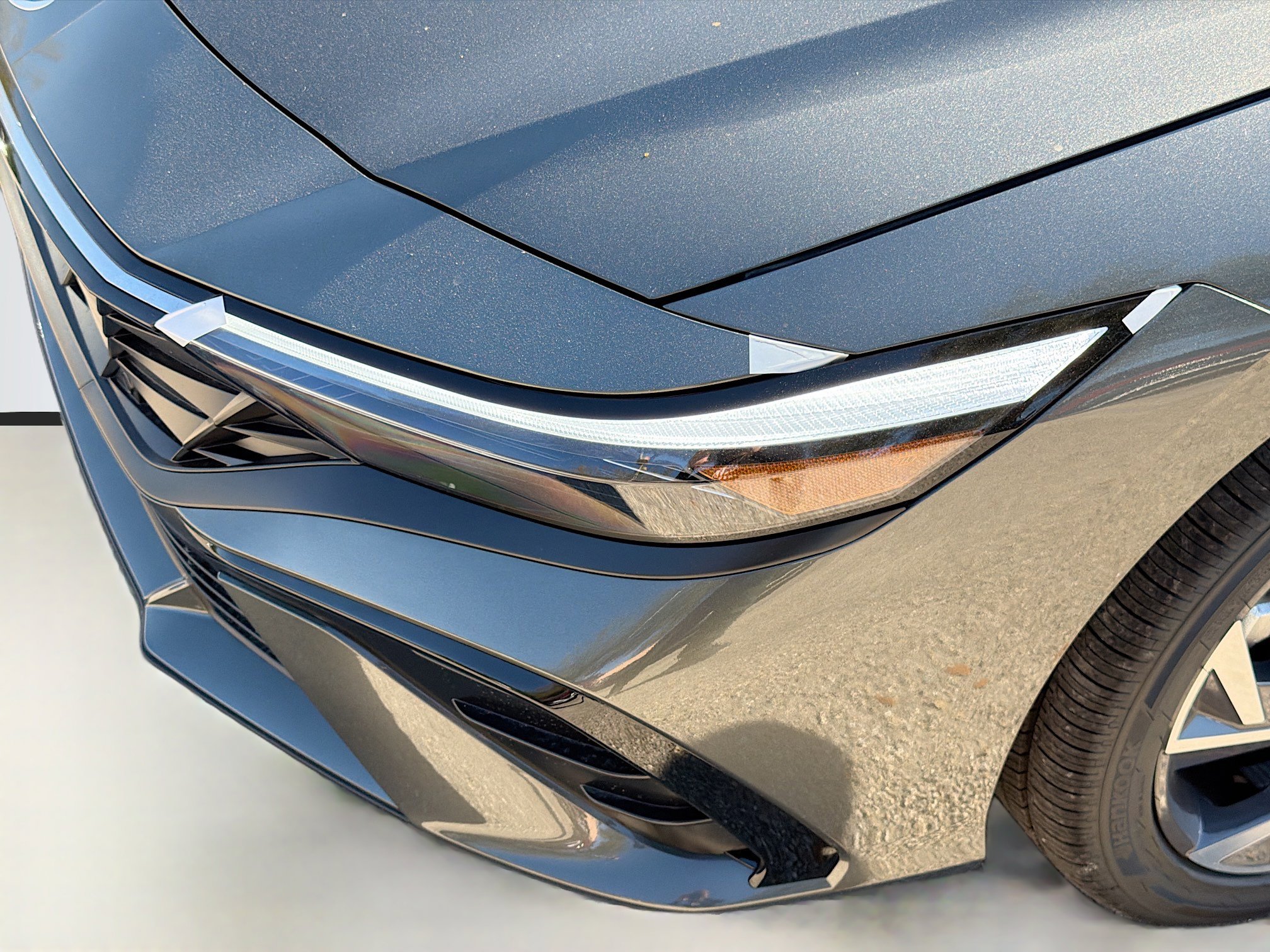 New 2026 Hyundai Elantra Limited image 9