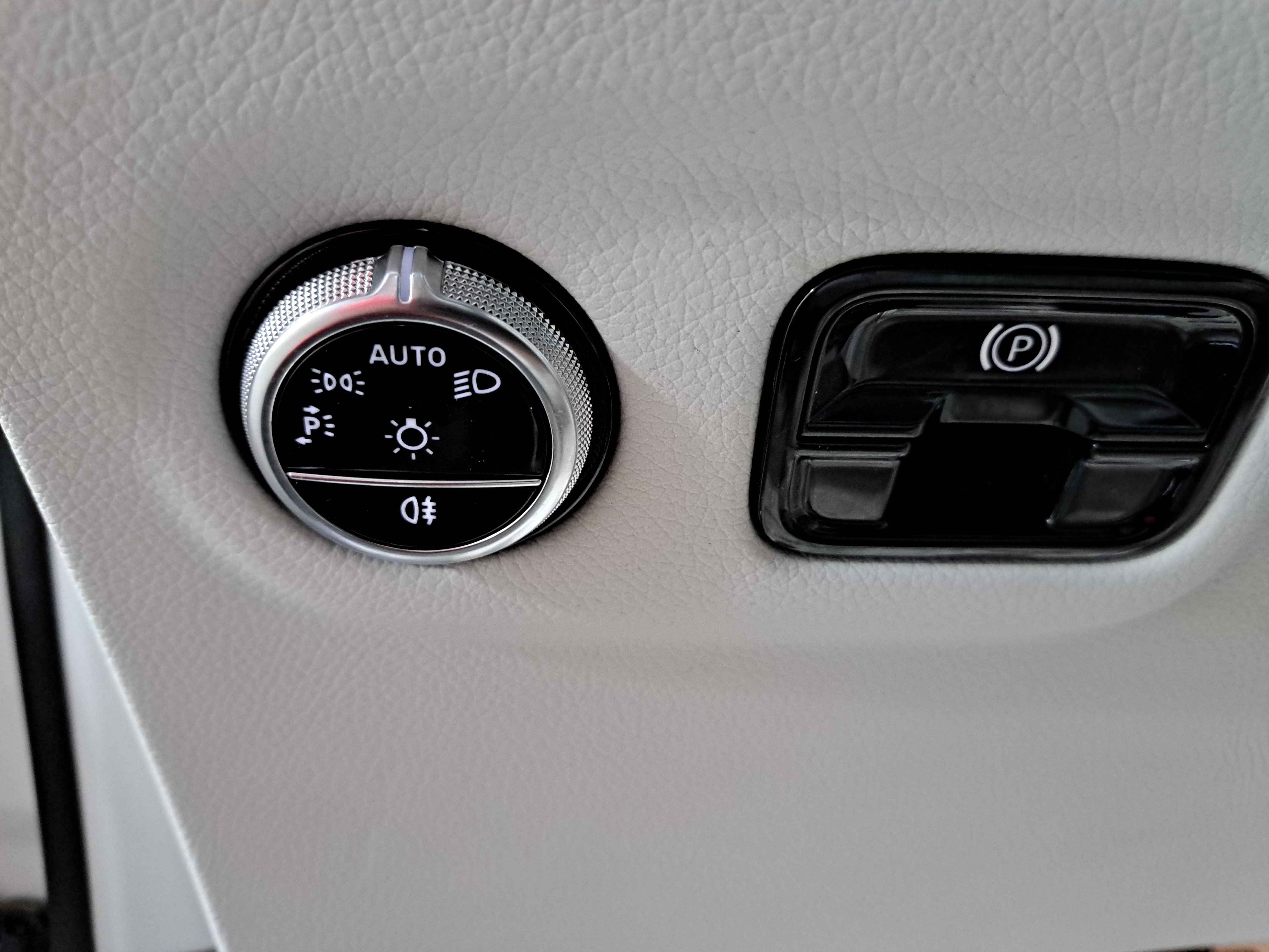 Certified 2023 Mercedes-Benz EQE 350+ SUV image 29