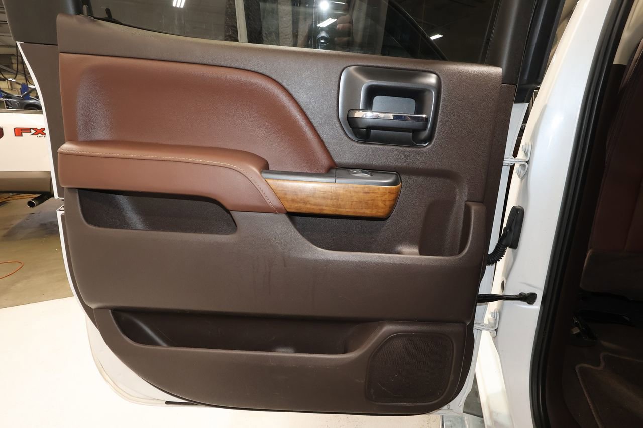 Used 2019 Chevrolet Silverado 3500 High Country w/ Duramax Plus Package image 12