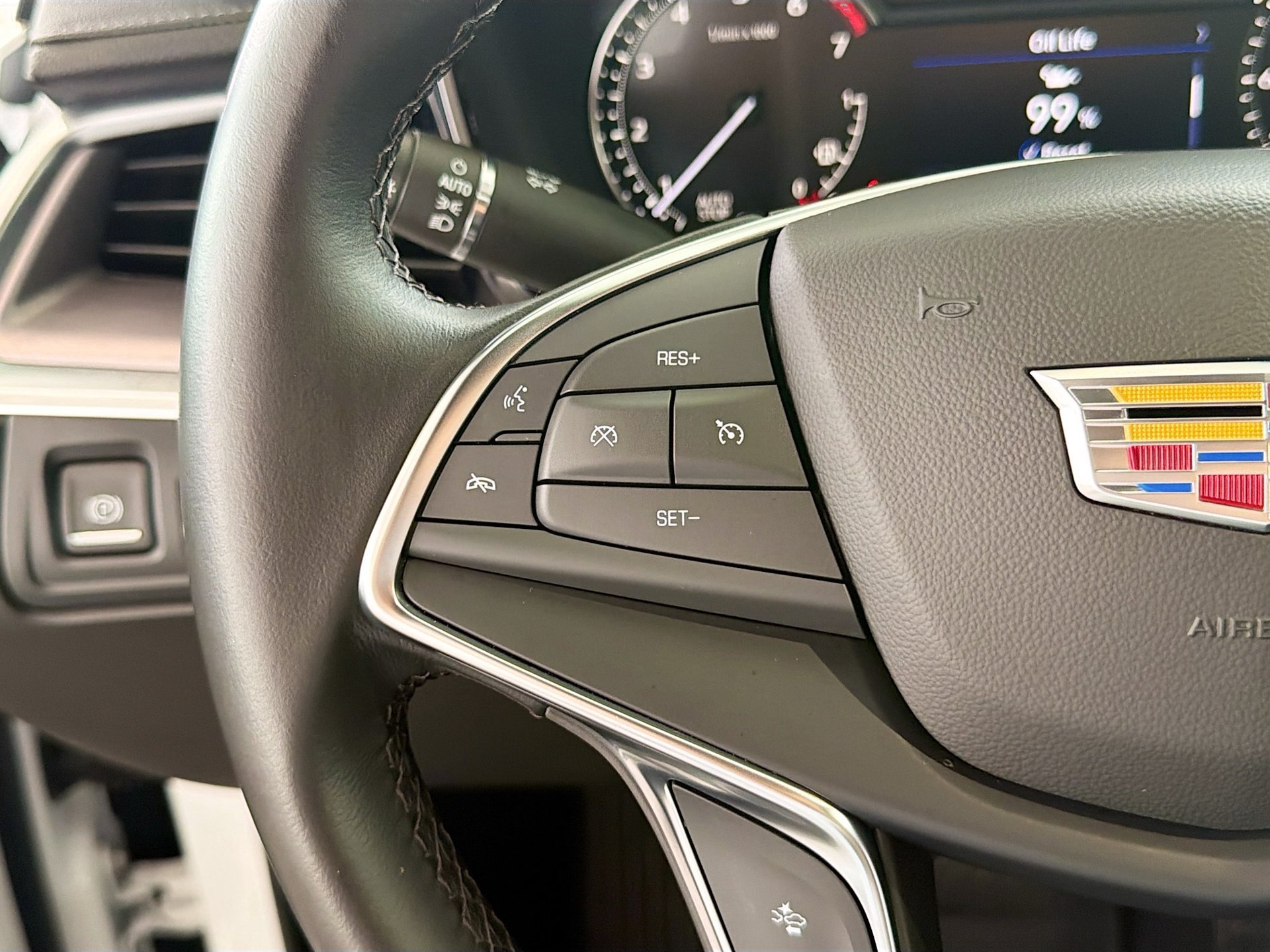 Certified 2023 Cadillac XT5 Luxury FWD image 36
