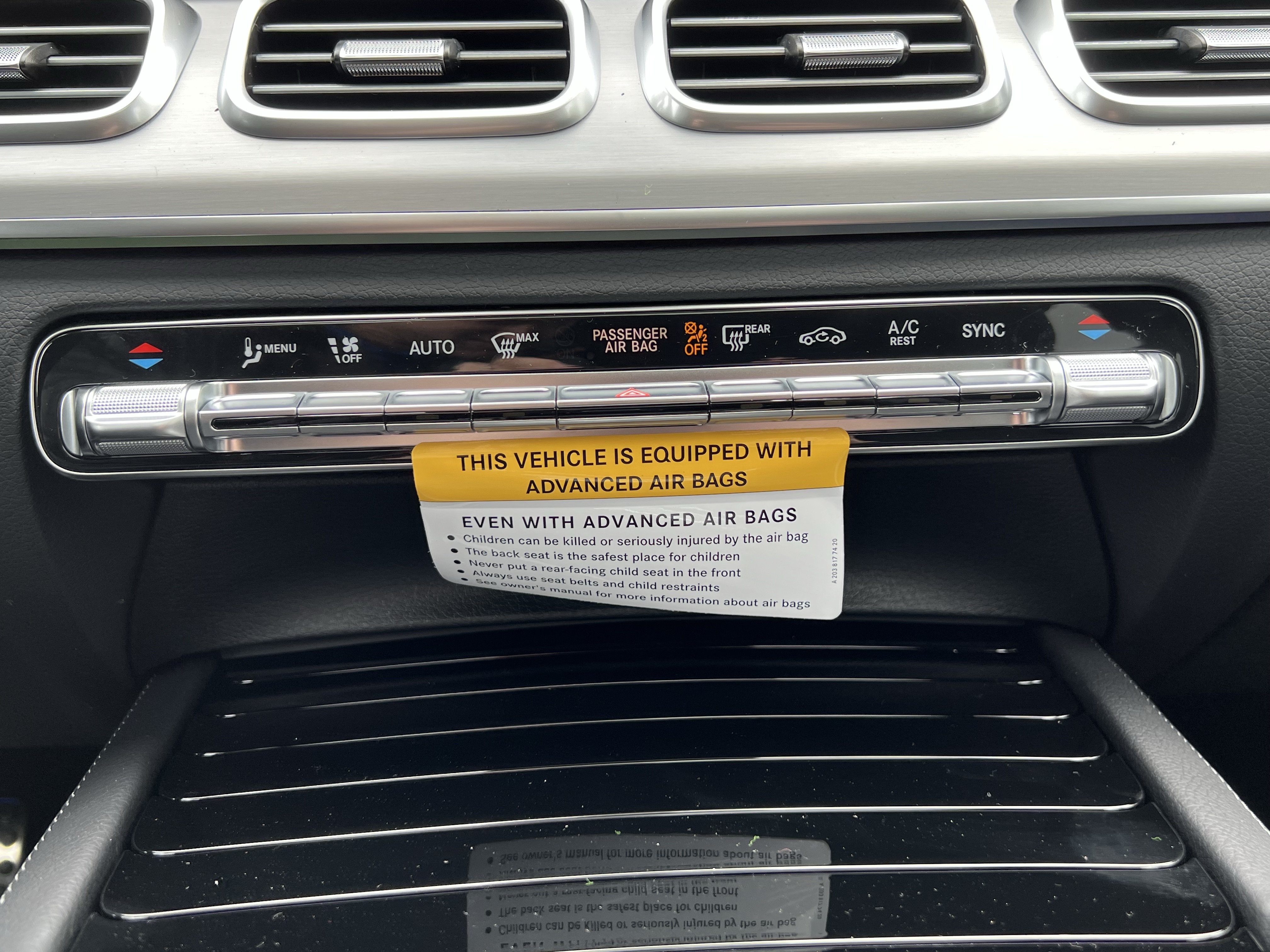 New 2026 Mercedes-Benz GLE 450 4MATIC Coupe image 32