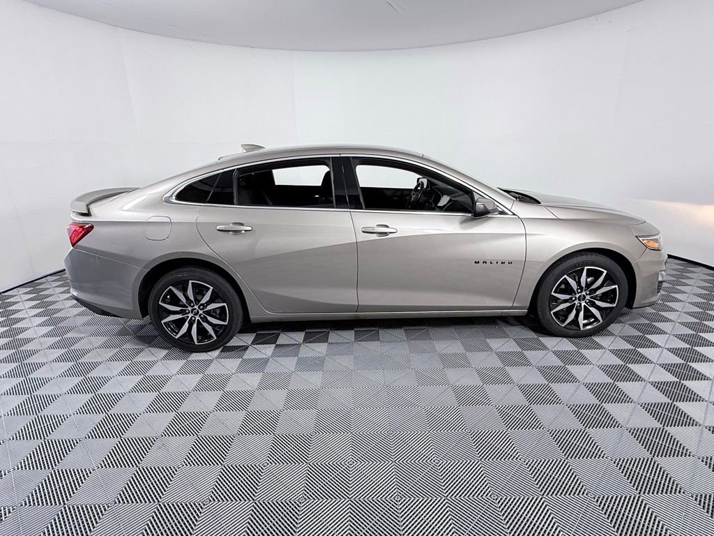 Used 2024 Chevrolet Malibu RS image 8
