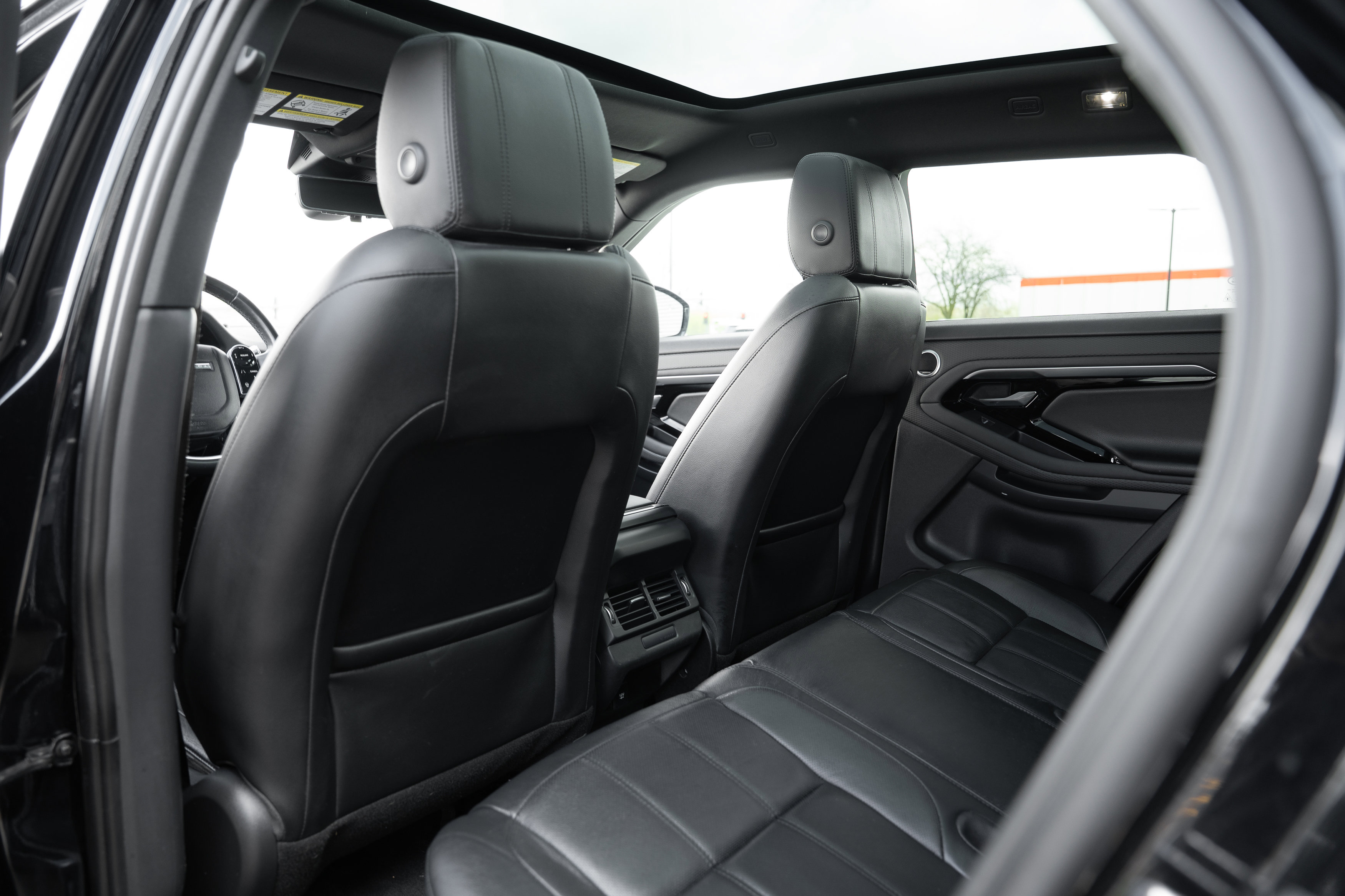 Used 2020 Land Rover Range Rover Evoque S image 25