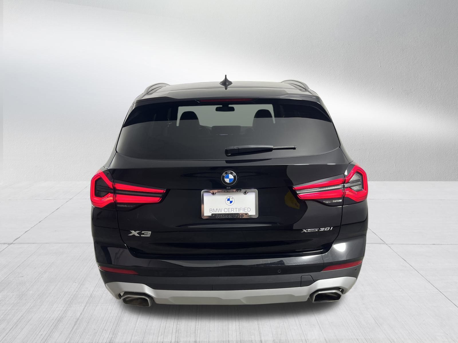 Certified 2024 BMW X3 xDrive30i w/ Premium Package w/ZPA image 6