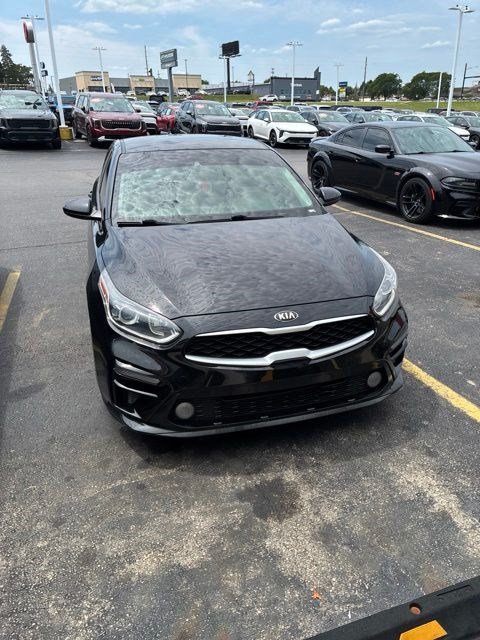 Used 2019 Kia Forte LXS FWD image 5