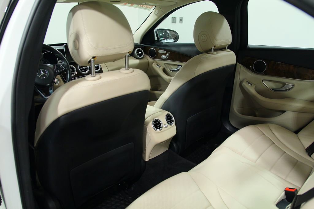 Certified 2016 Mercedes-Benz C 300 4MATIC Sedan image 27