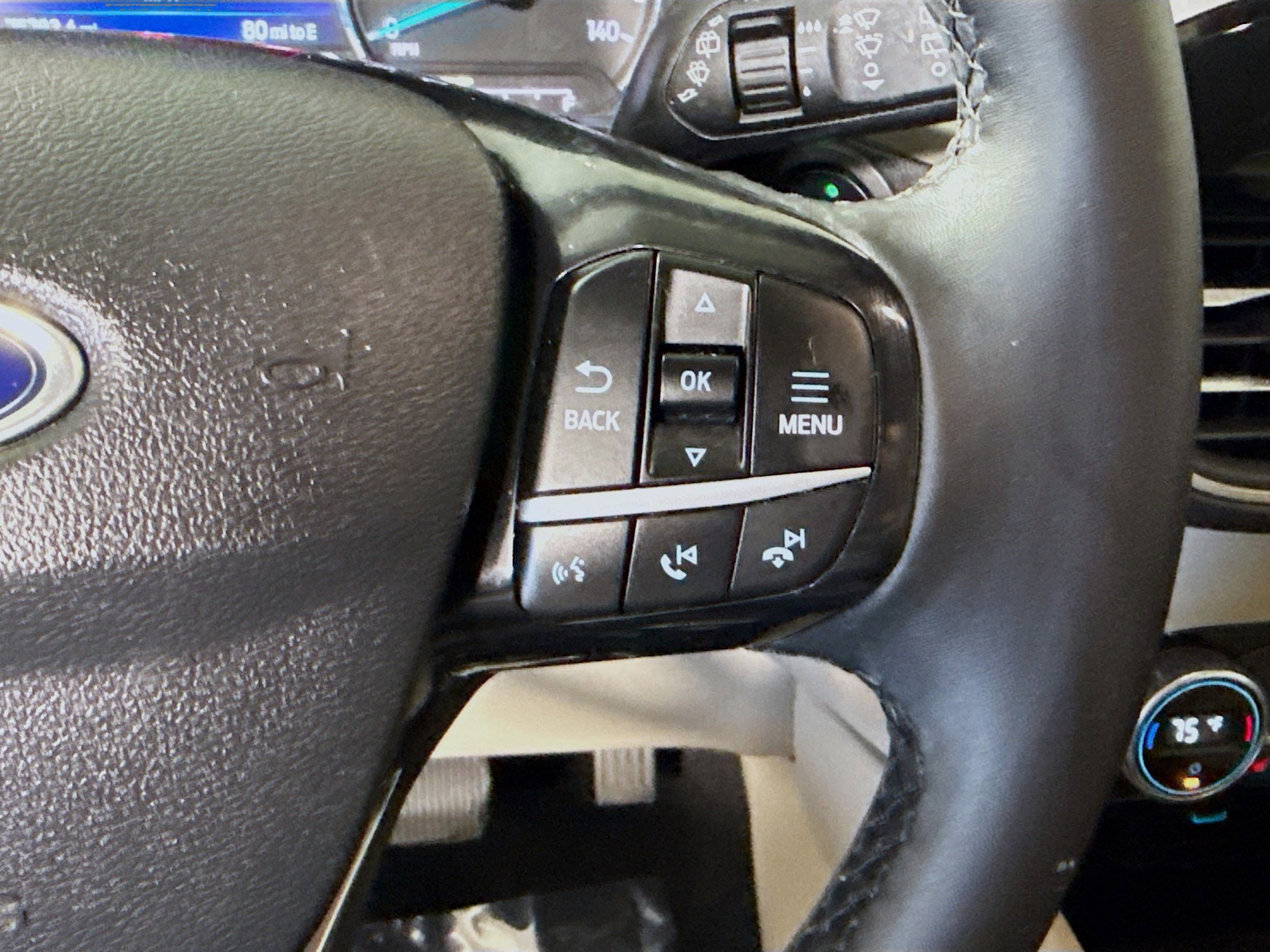 Used 2021 Ford Escape SEL image 15