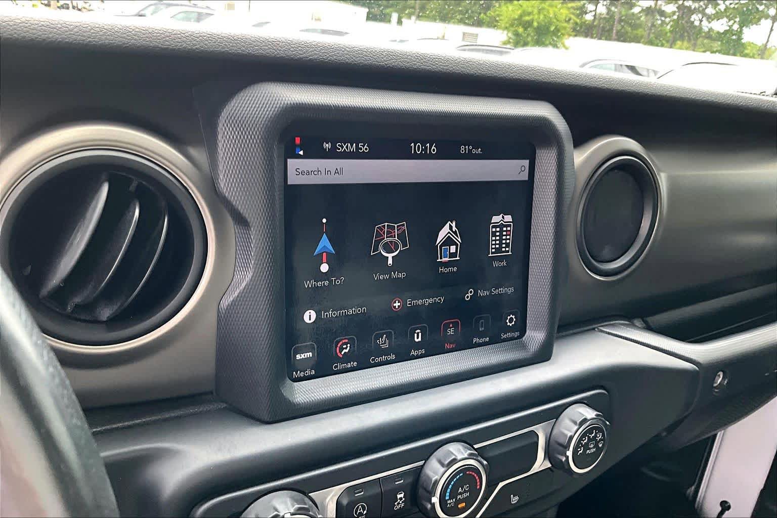 Used 2018 Jeep Wrangler Unlimited Sport S AWD/4WD image 35