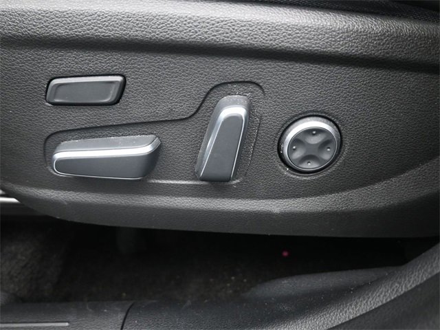 Used 2022 Hyundai Santa Fe Calligraphy w/ Cargo Package image 9