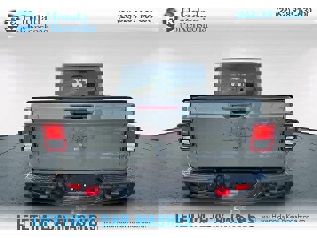 Used 2023 Jeep Gladiator Rubicon w/ Cold Weather Group image 5