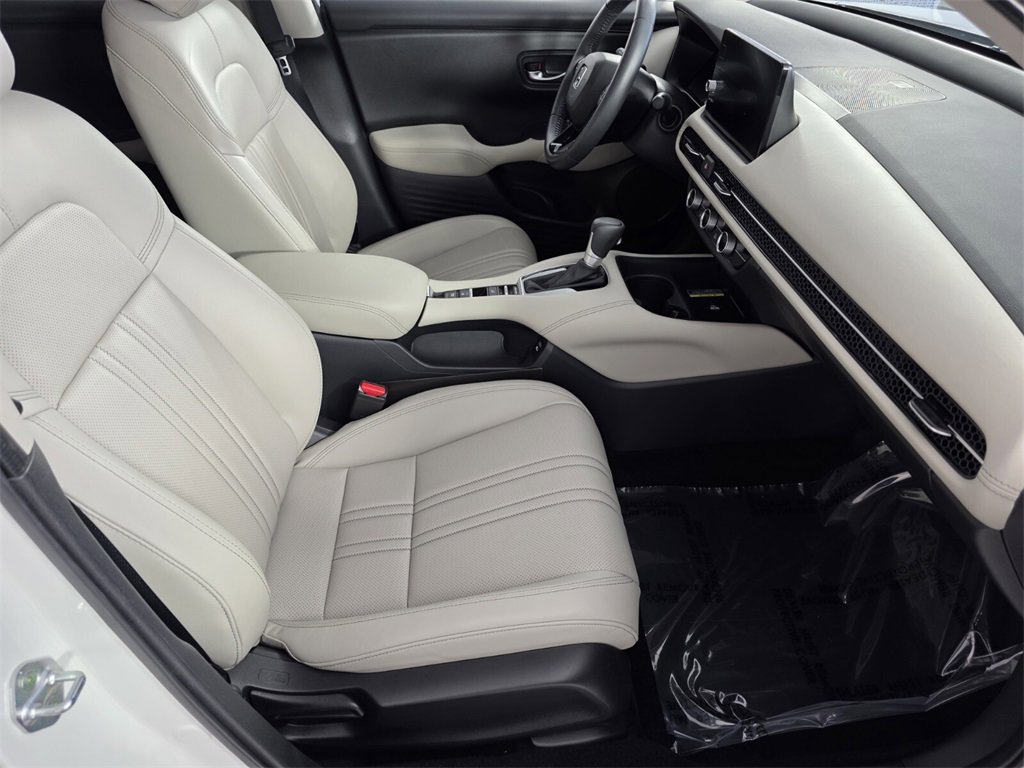 Used 2024 Honda HR-V EX-L image 31