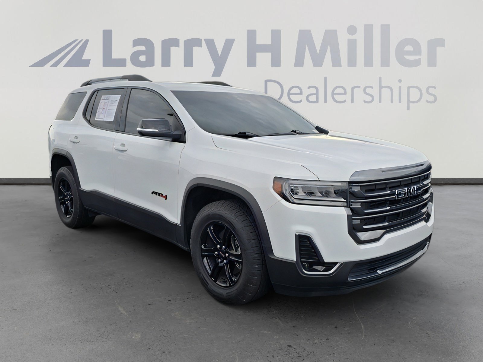 Used 2023 GMC Acadia AT4 w/ Trailering Package image 7