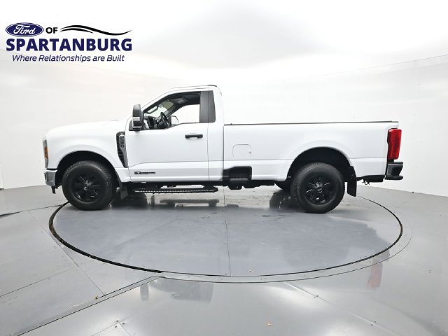 Used 2026 Ford F250 XL w/ XL Chrome Package RWD image 4