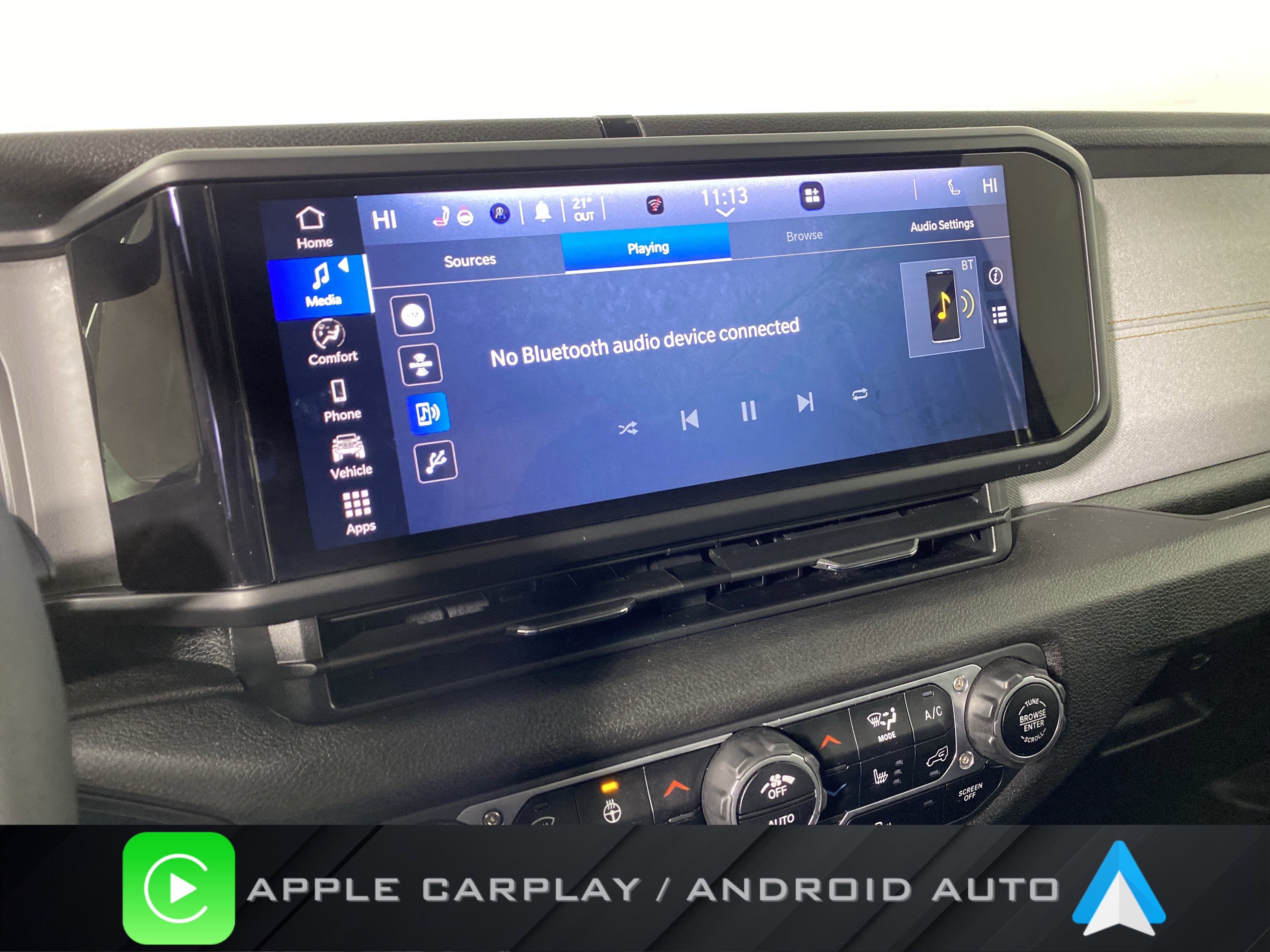 Used 2025 Jeep Wrangler Sport S image 2