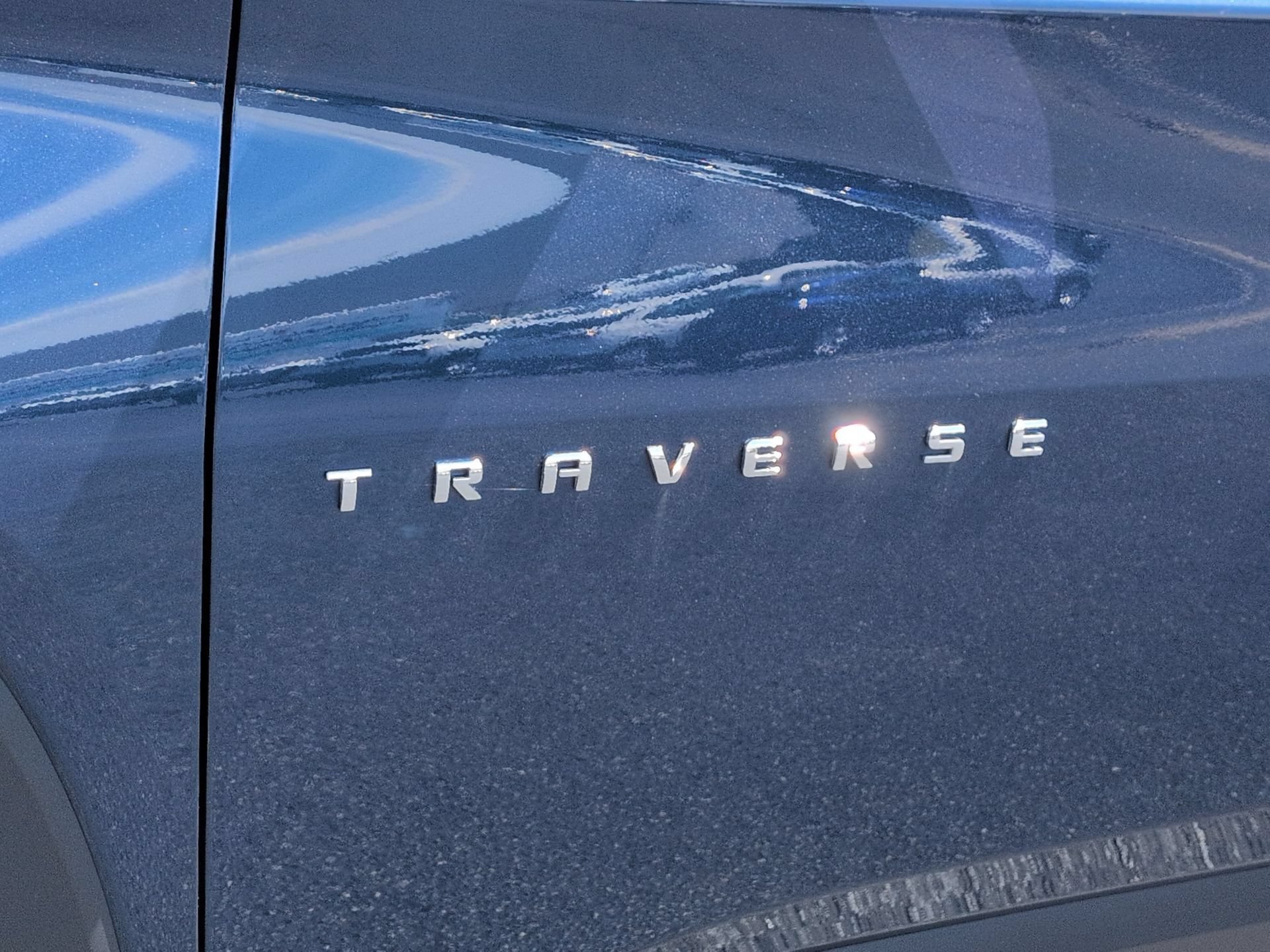 Certified 2023 Chevrolet Traverse LS FWD image 32