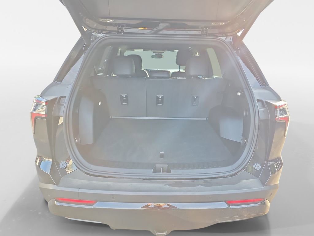 Used 2025 Chevrolet Equinox RS image 23