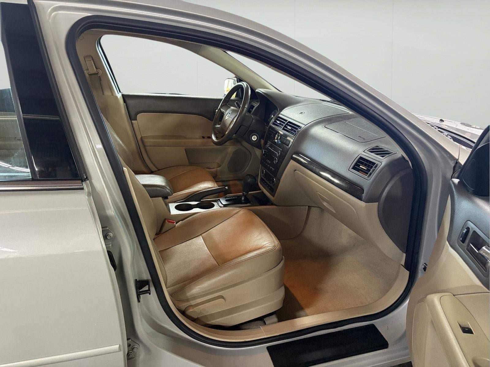 Used 2008 Mercury Milan Premier FWD image 20