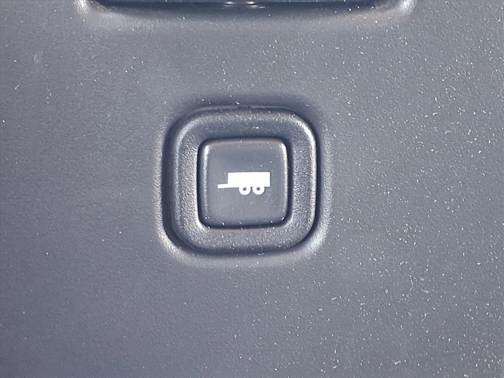 New 2025 Chevrolet Express 3500 w/ Power Convenience Package image 10