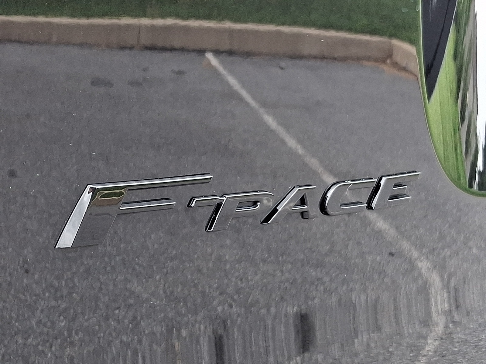 Used 2022 Jaguar F-PACE SVR AWD/4WD image 31