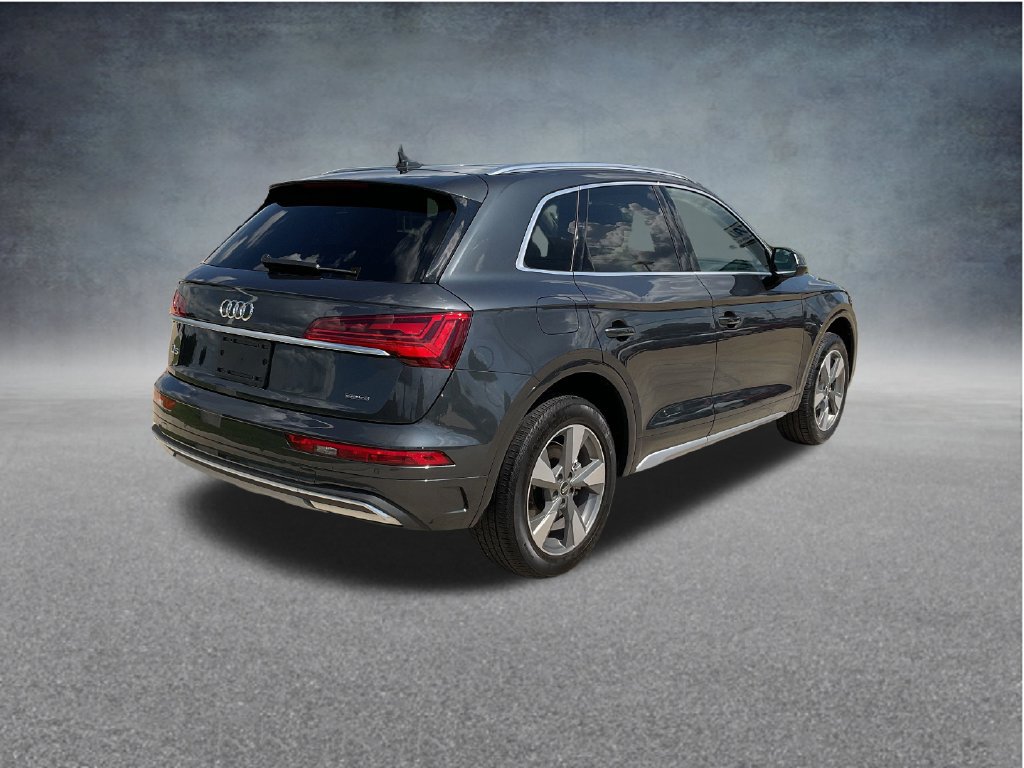 Used 2023 Audi Q5 2.0T Premium Plus w/ Premium Plus Package AWD/4WD image 7